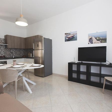 Brecchembe - Holiday Home In The Center Of Lacco Ameno Lacco Ameno  Extérieur photo