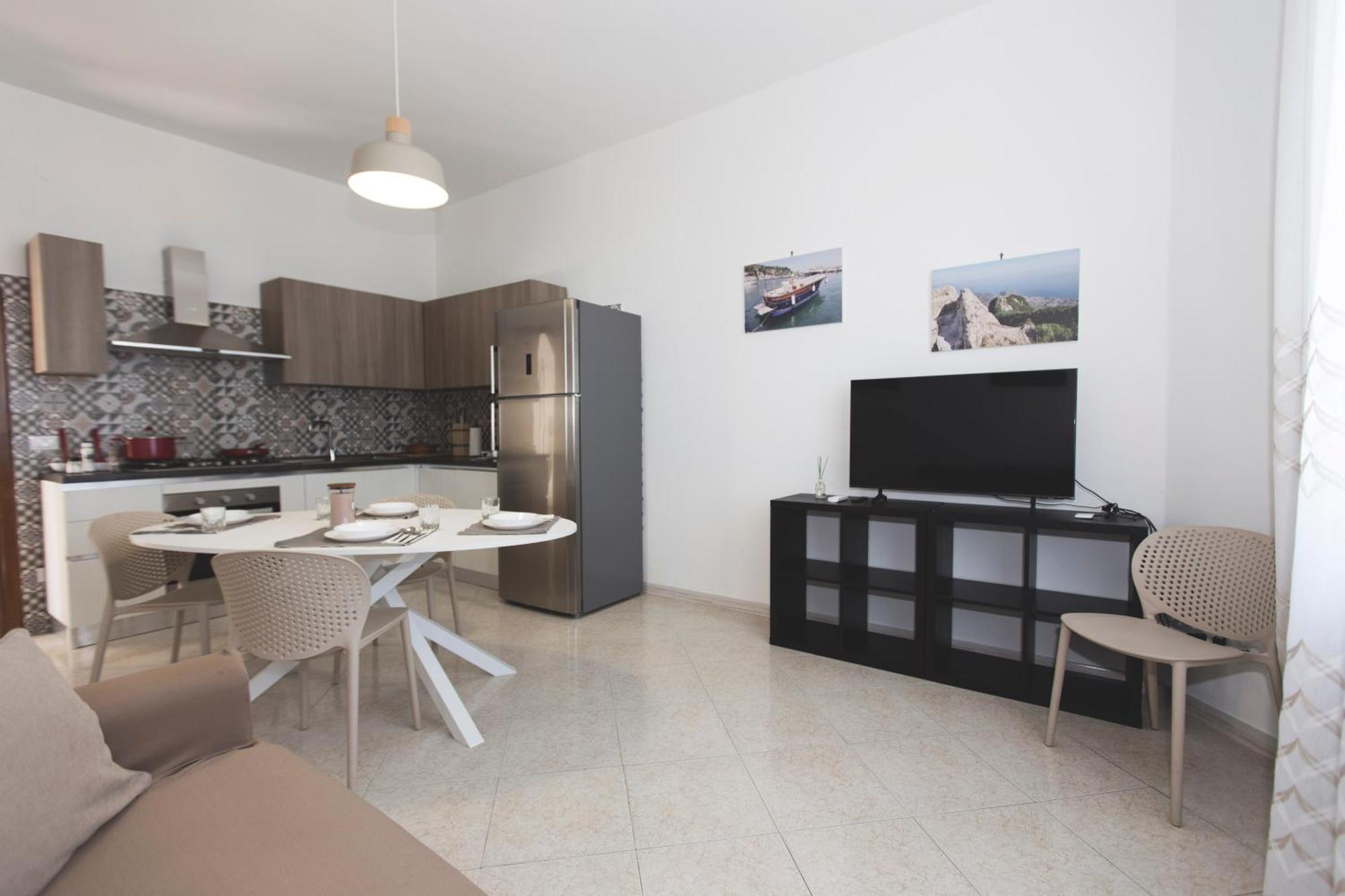 Brecchembe - Holiday Home In The Center Of Lacco Ameno Lacco Ameno  Extérieur photo