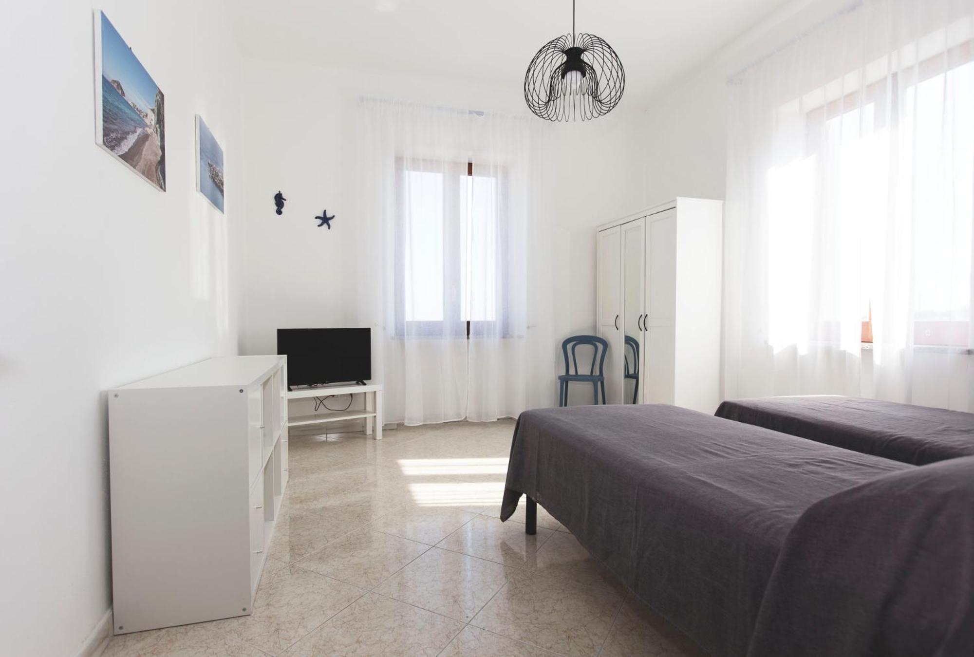 Brecchembe - Holiday Home In The Center Of Lacco Ameno Lacco Ameno  Extérieur photo